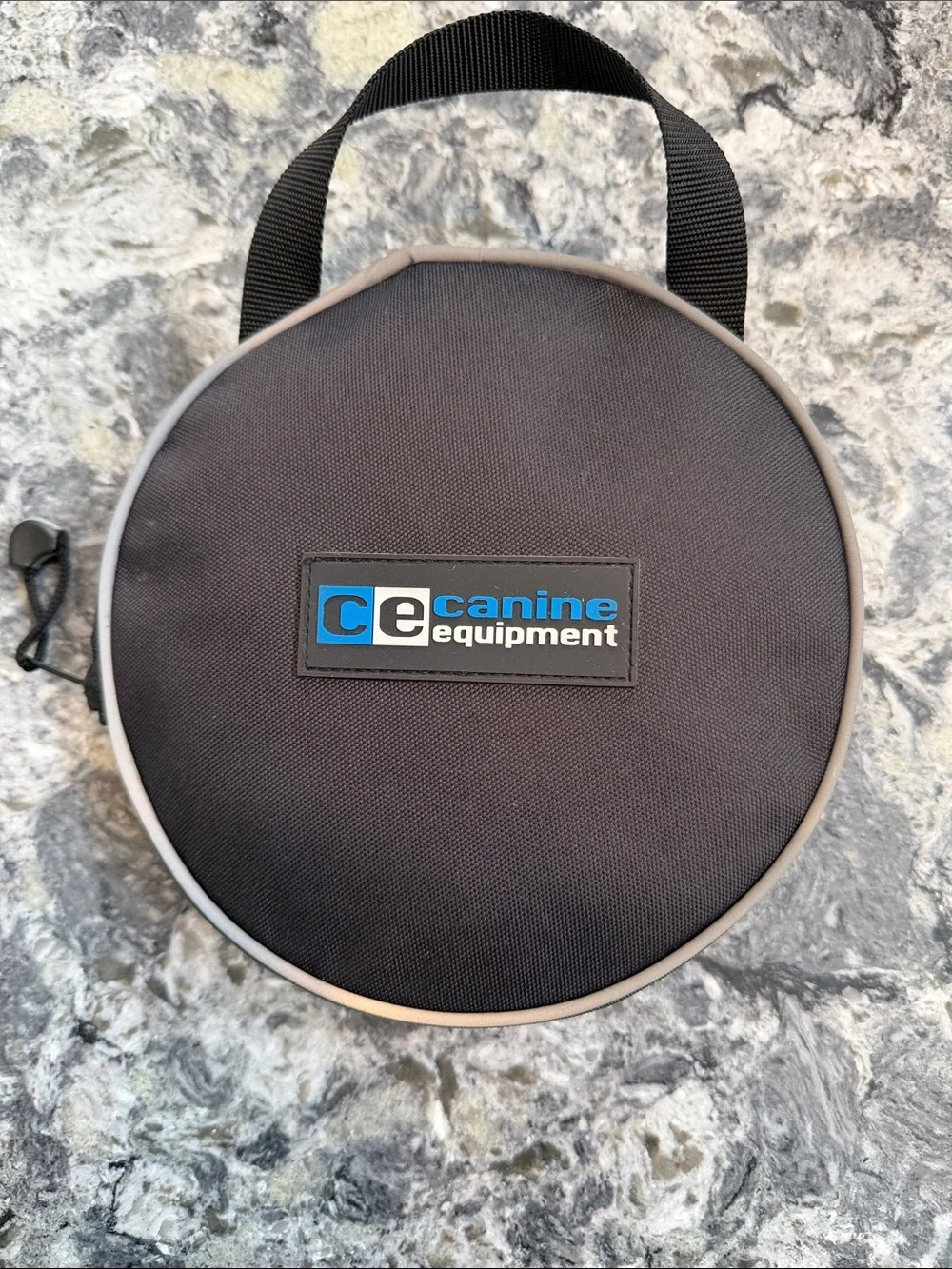 Canine Equipment 2 in 1 trail bowl